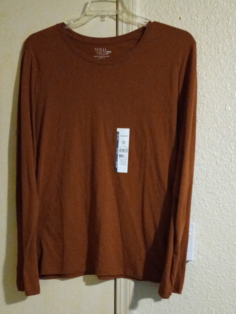 Time and Tru.      Crewneck Shirt - Rust Brown.                               3X